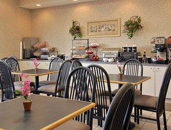 Ramada Fairview Heights Ξενοδοχείο Εστιατόριο φωτογραφία